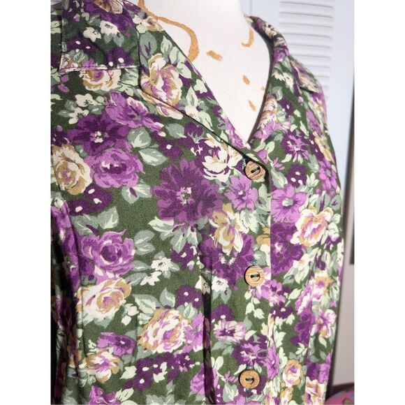 Ornamentation | Women’s | Blouse | Size 16 | Colorful Dark Floral Button Down To - Picture 6 of 6